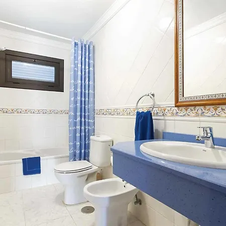 Amazing In Puerto Del Carmen With Wifi, Swimming Pool And 2 Bedrooms